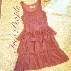 Free People Dusty Pink SML Tiered All-Over Lace 